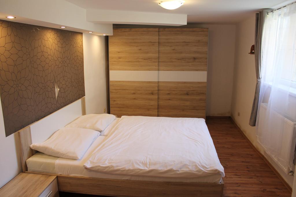 Apartmany Pri Auparku Piest'any Exteriör bild